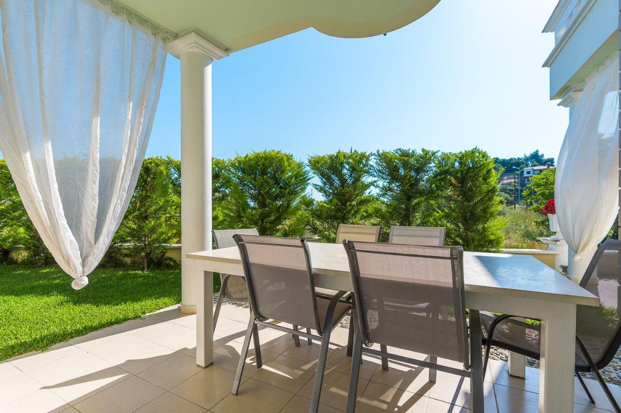 Apartments Alexandros 폴리크로노 외부 사진
